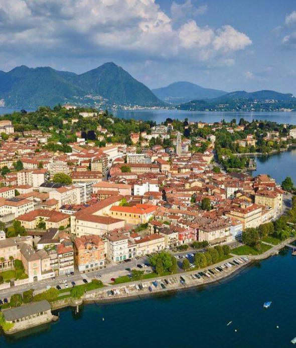 Consegna benemerenze 8 05 23