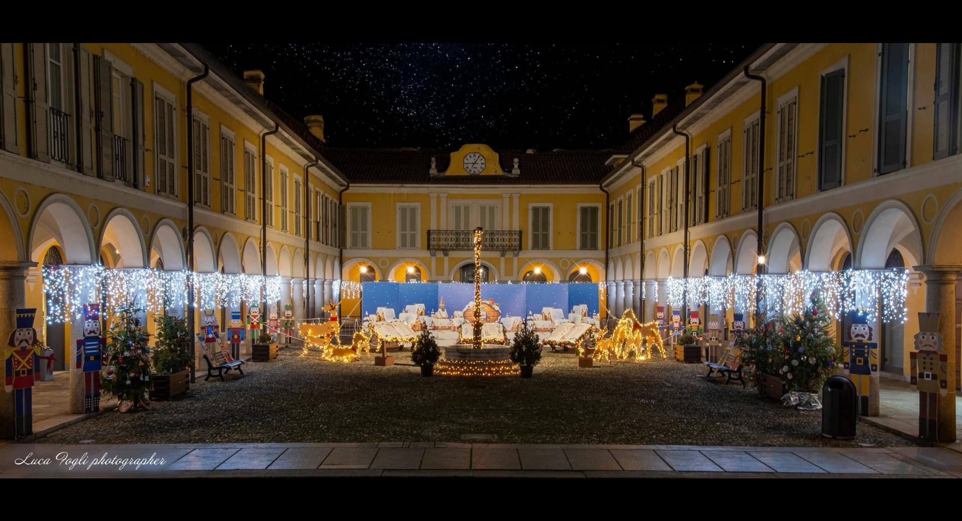 Favole di Natale in Piazza Pedroni