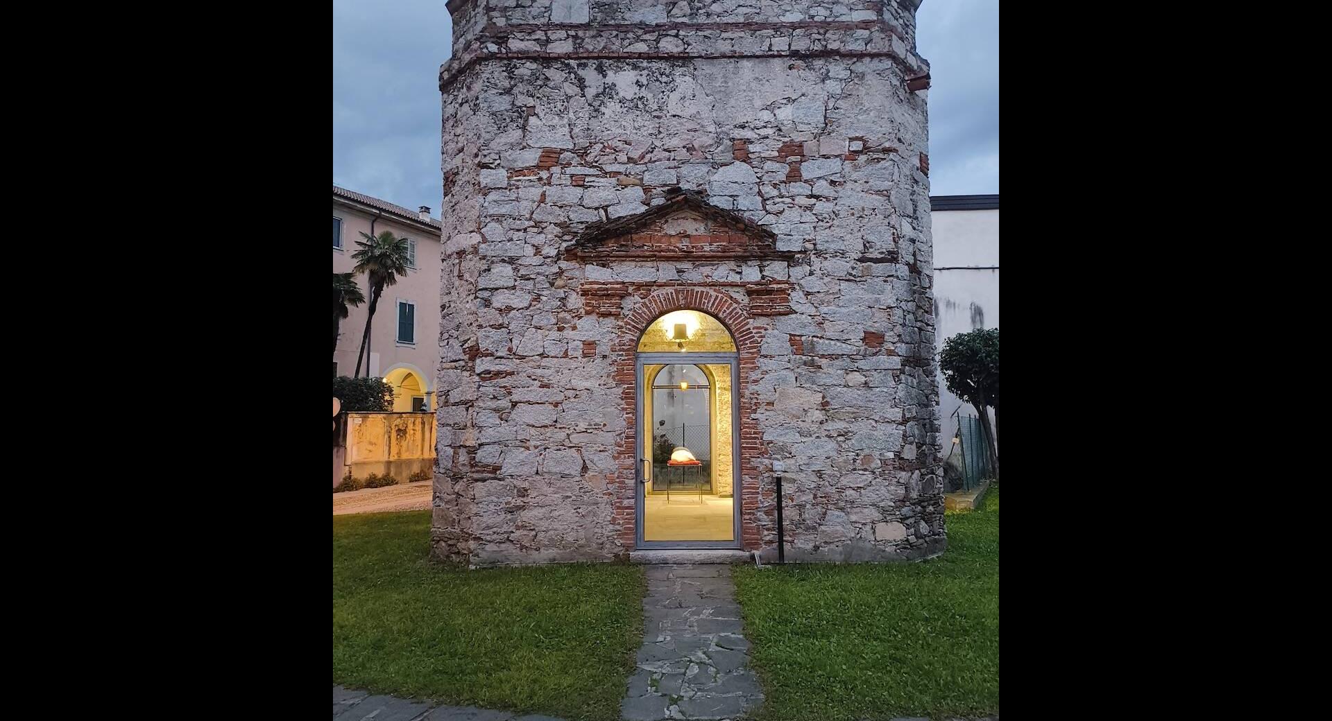 SPECOLA IMMAGINE